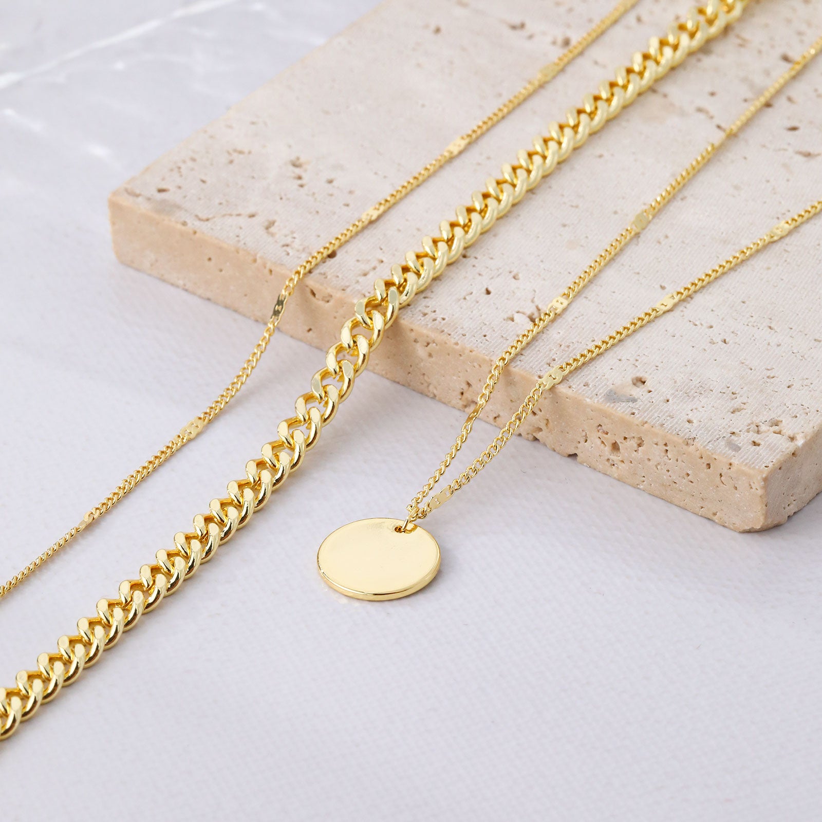 Kyerlyn Layered Pendant Necklaces