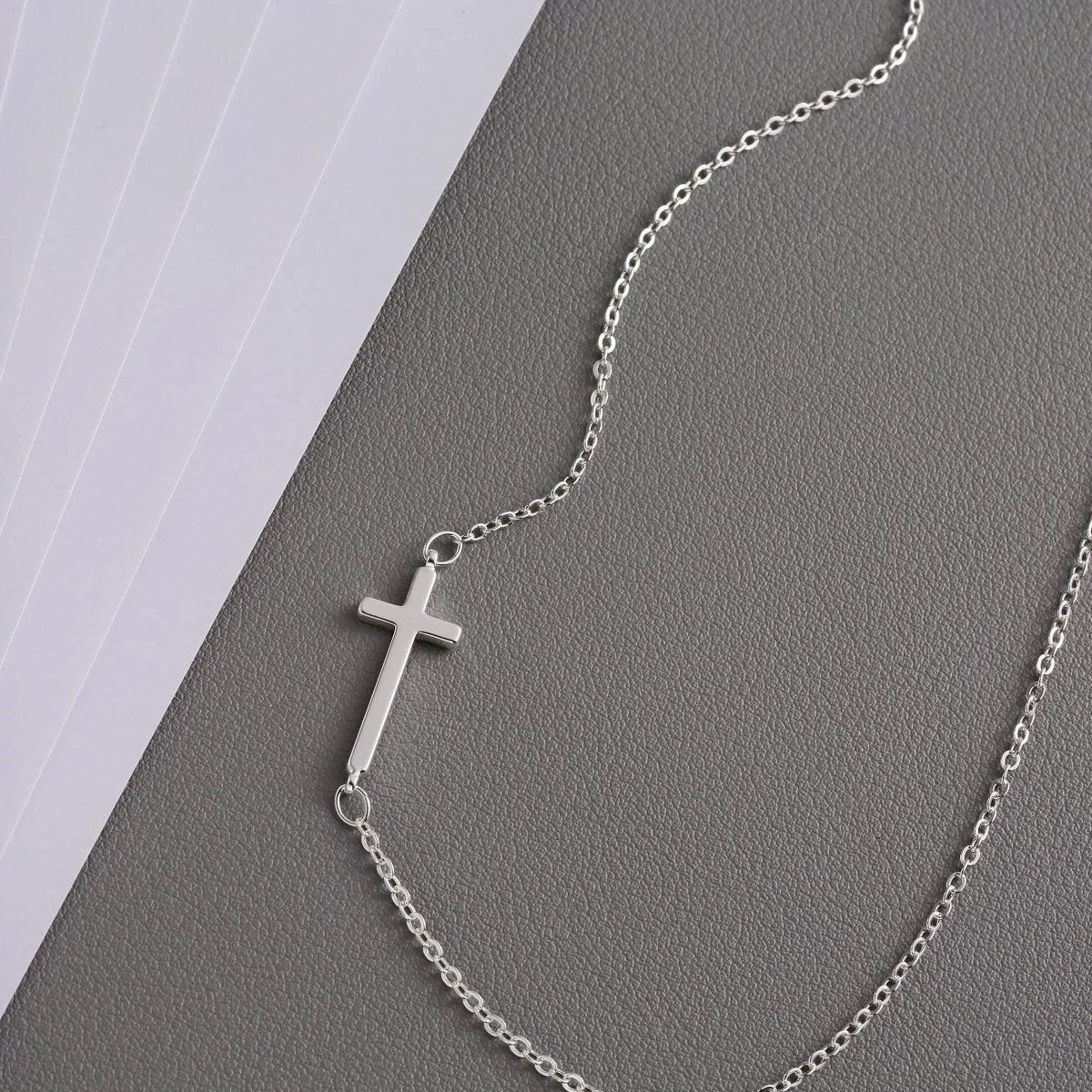 Kyerlyn Dainty Cross Necklaces - KYERLYN