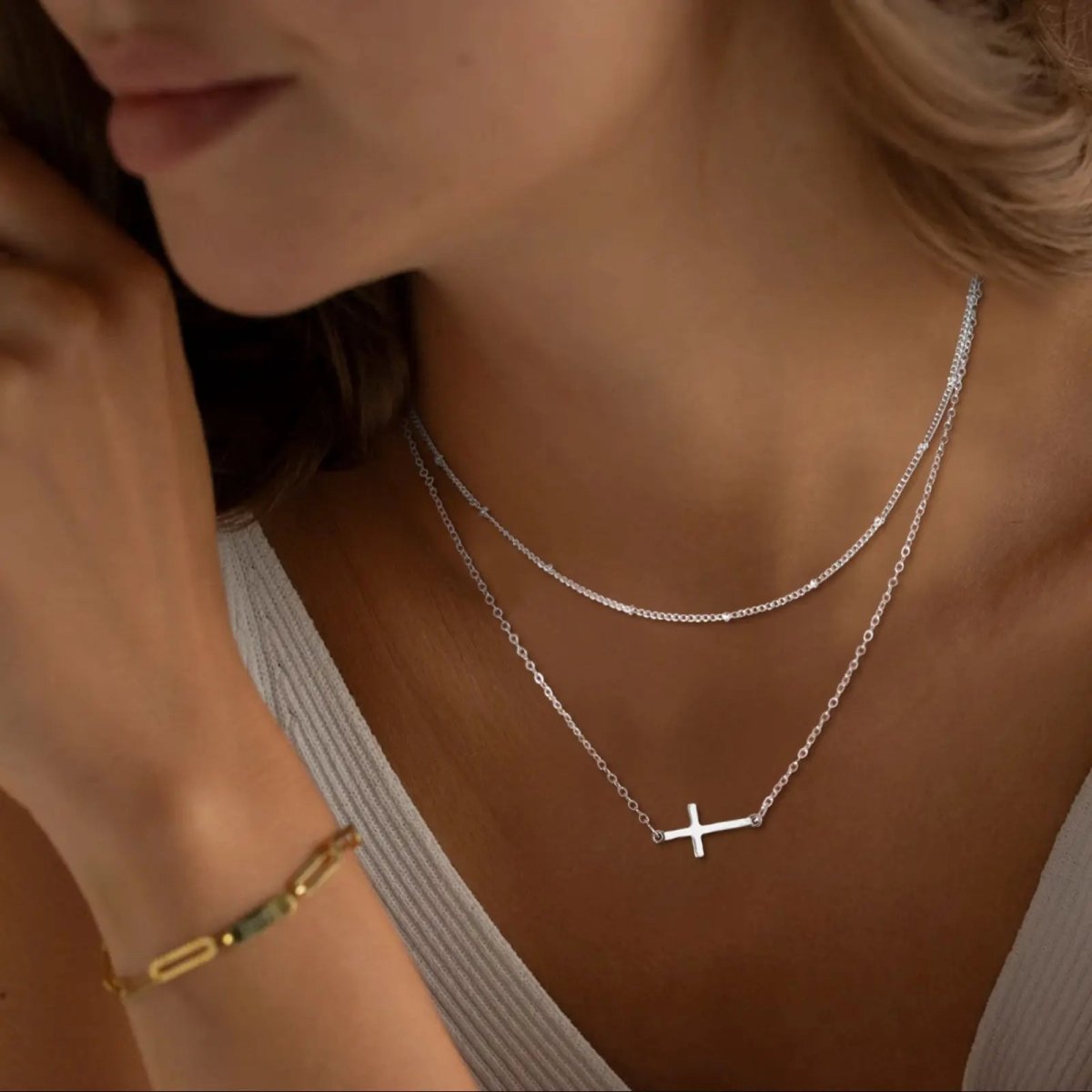 Kyerlyn Dainty Cross Necklaces - KYERLYN